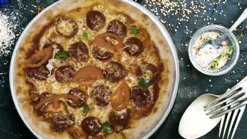 Younes Pizza