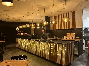 Fars Café