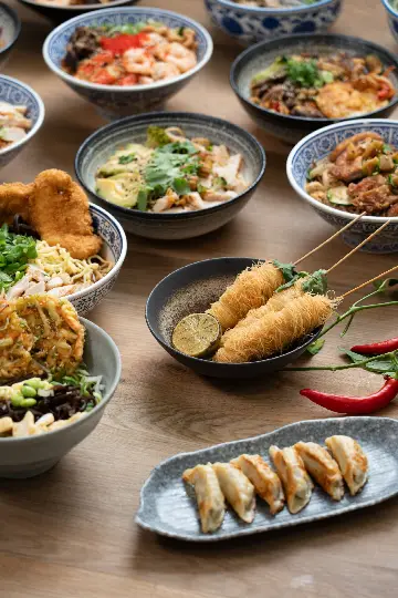 Momo Wok