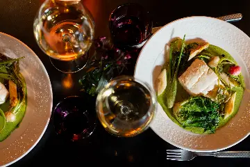 MØR Restaurant & Bar