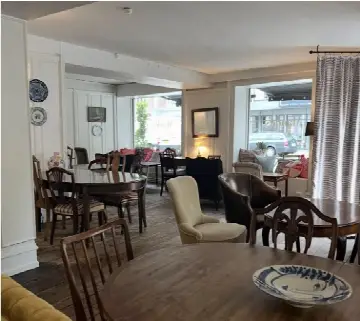 Maude's