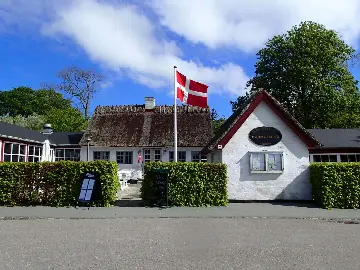 Traktørstedet Højeruplund