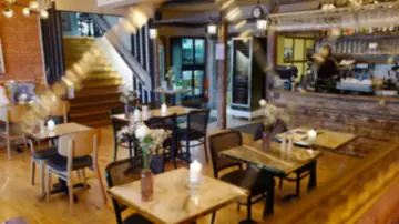 Cafe Le Port