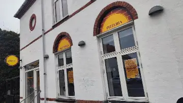 Po'esse Trattoria Pizzeria