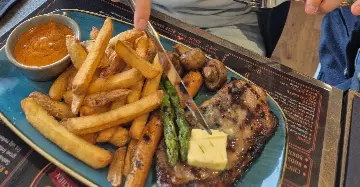 Joe's Burger and Spareribs