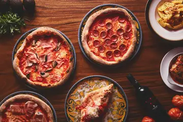 Crust pizza og pasta